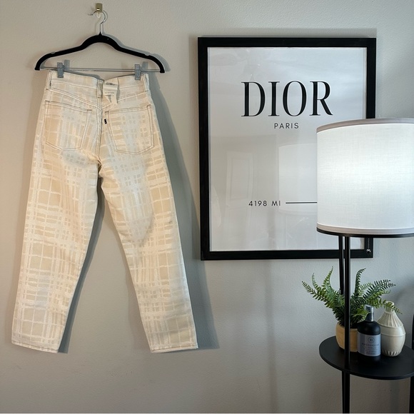 NWT Levi’s Made and Crafted in Italy Women’s taper leg plaid pants 25W x 27L - Picture 9 of 9